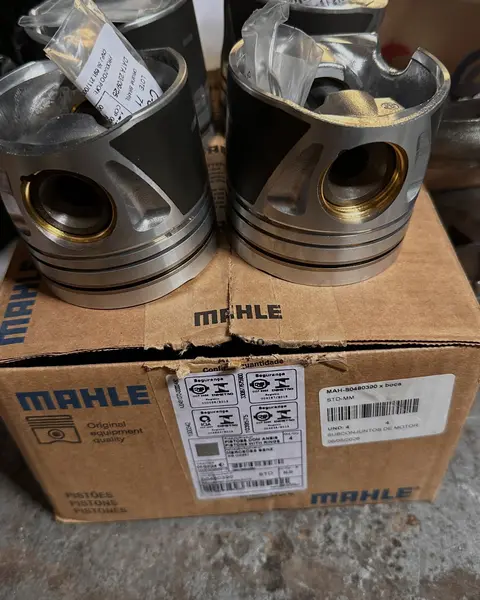Motor semiarmado Mercedes-Benz OM651 nuevo - Greco Hnos